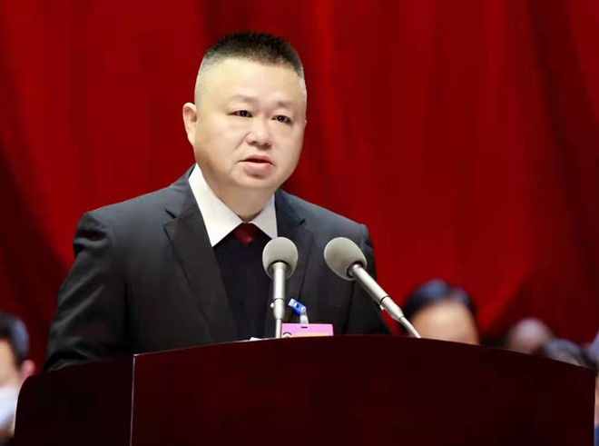 汪国兵.jpg