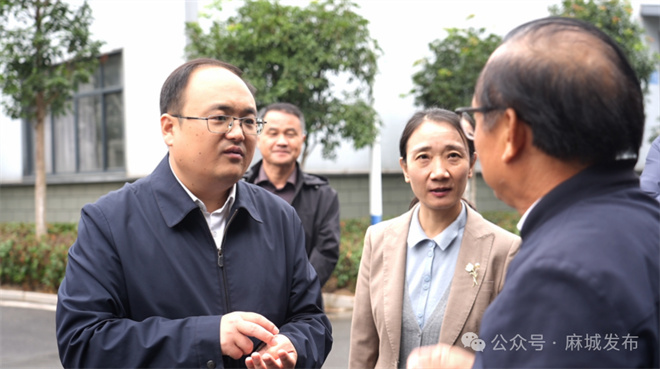 1760403324558821.jpg 3.jpg